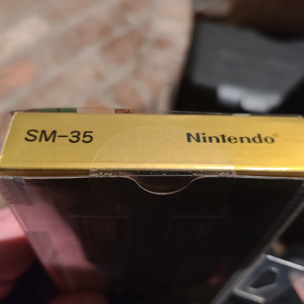 Nintendo Game & Watch: Super Mario Bros. - Gold and Red
